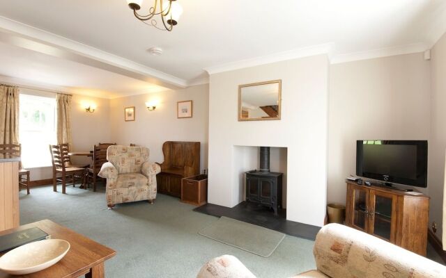 Green Acres Cottages