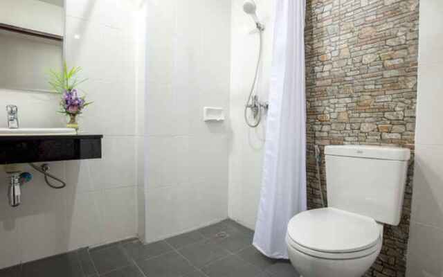 Seastar Patong Residence