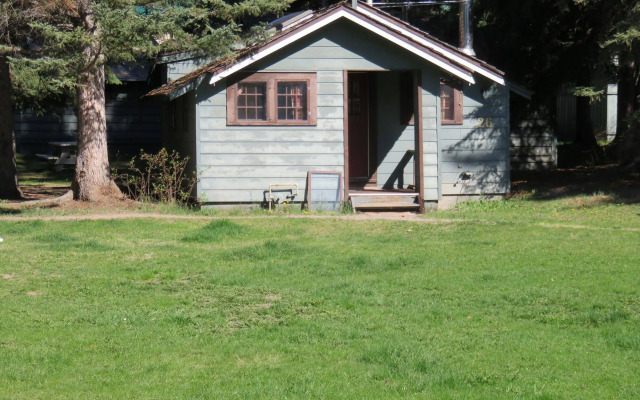 Rundle Chalets