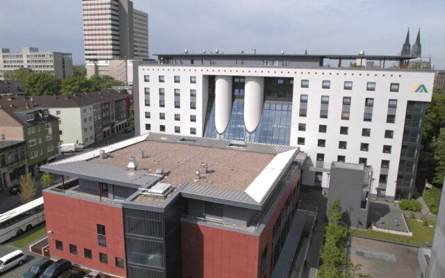 Jugendherberge Köln-Deutz City- Hostel