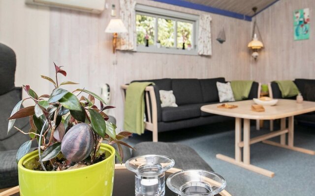 Plush Holiday Home in Storvorde With Roofed Terrace