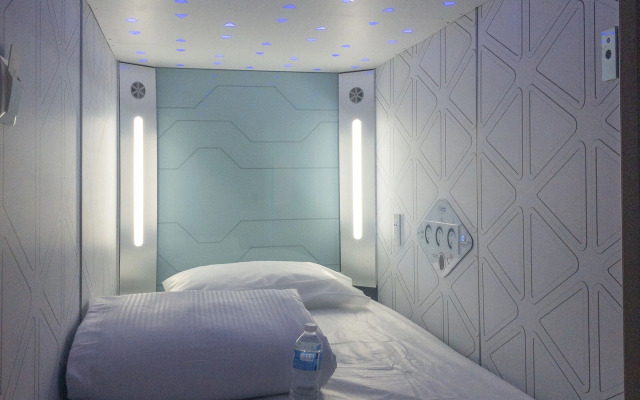 izZzleep Aeropuerto Terminal 1