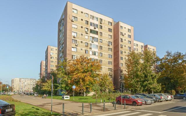 Stone Gate Apartment #2