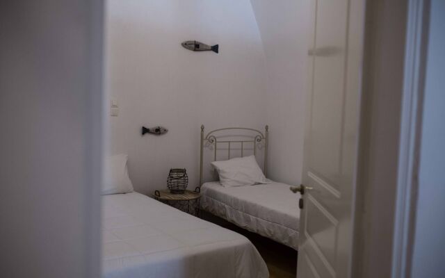 The Grand Cave House