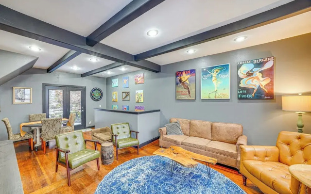 13 Mi to Skiing: Downtown Wallace Home w/ Deck