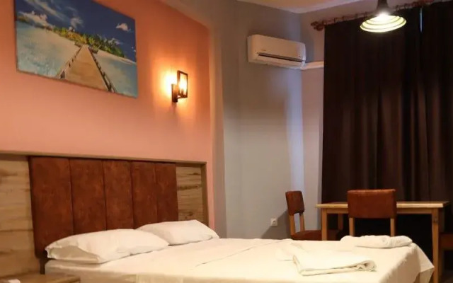 Elizim Otel