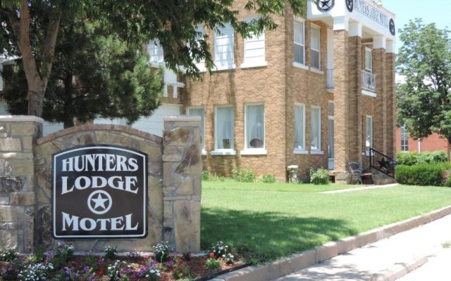 Hunters Lodge Motel