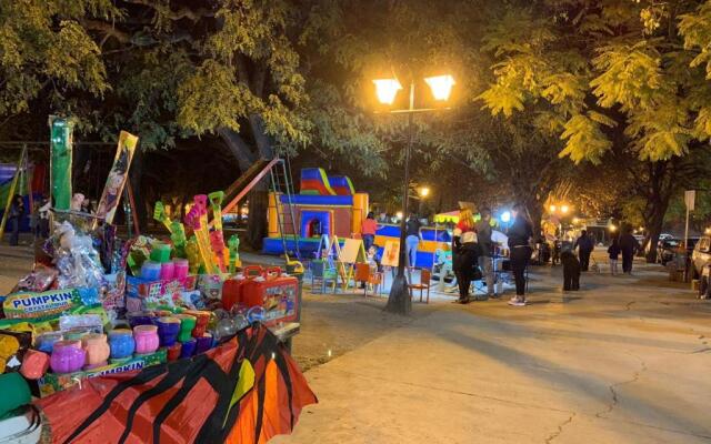 Plaza Hostel