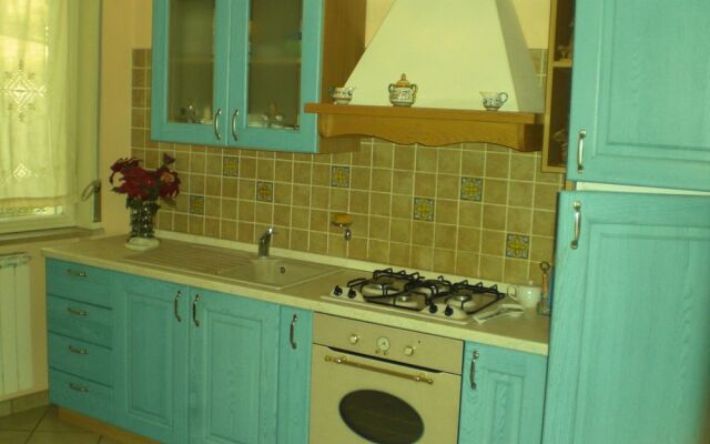 Theokles Apartment