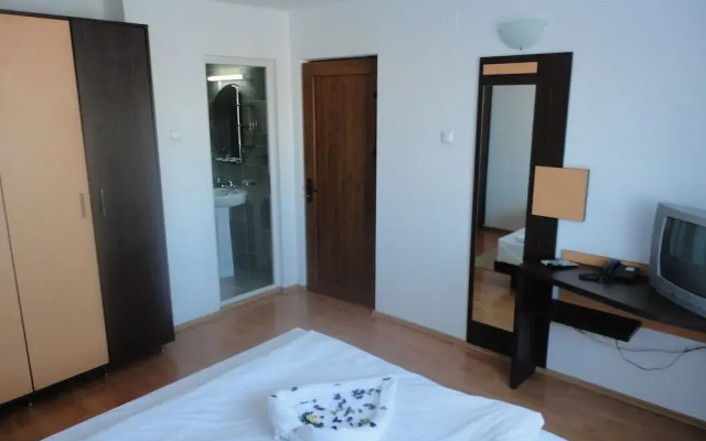 Hotel Arion