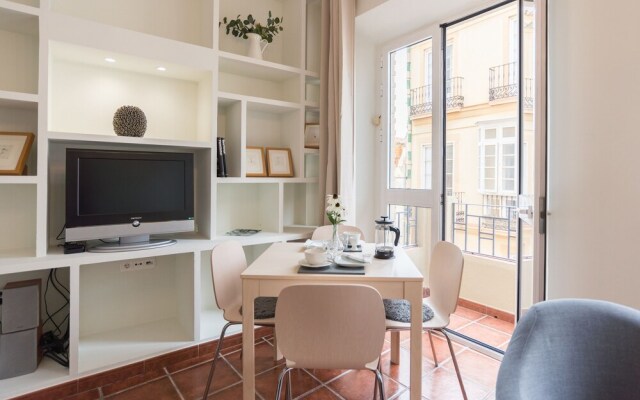 LU&CIA Apartamento Cervantes