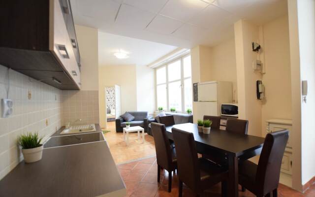 Budget Apartment by Hi5 - Fehérhajó