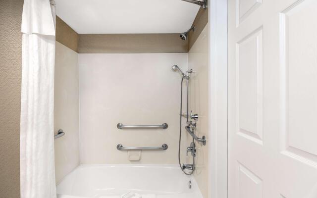 Homewood Suites by Hilton Newark-Fremont