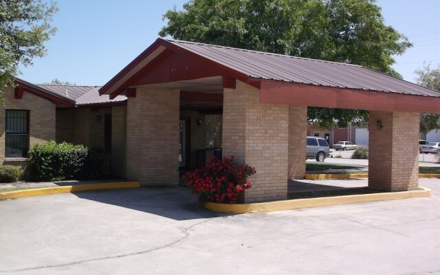 Four Horseman Travel Lodge