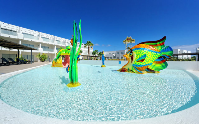 Aequora Lanzarote Suites