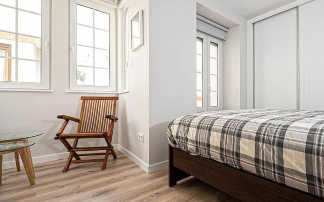 casa en corme encima del mar