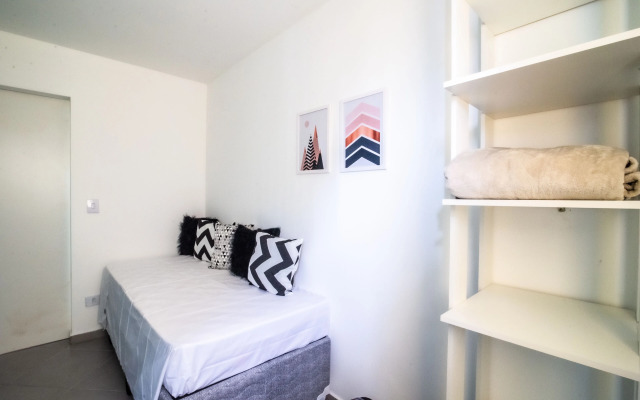 Studios Centro SP 09