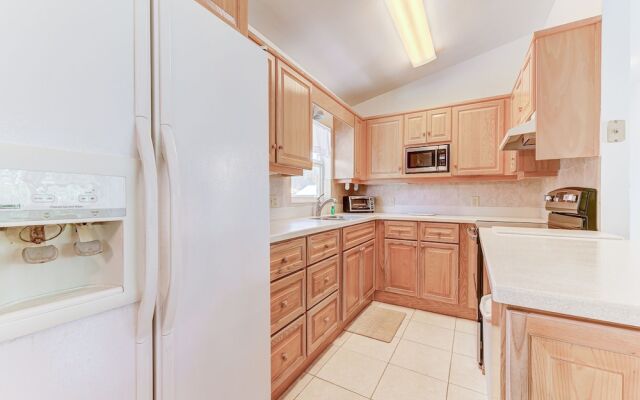 Mermaid Retreat by Vtrips