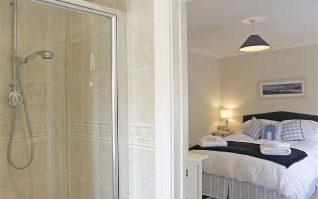 Restful Holiday Home in Aldeburgh With Garden