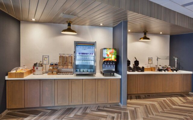 Fairfield Inn & Suites by Marriott Birmingham Colonnade