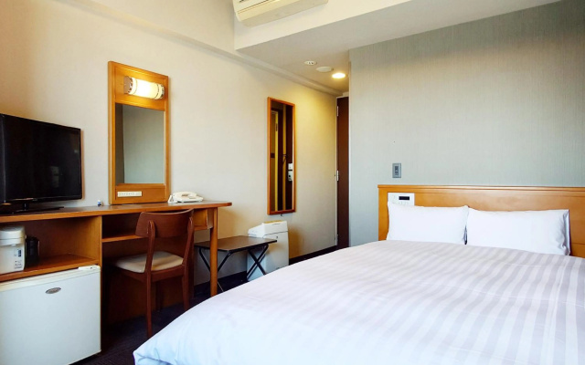 Hotel Route Inn Matsusaka Ekihigashi – Guest Rooms – Matsusaka