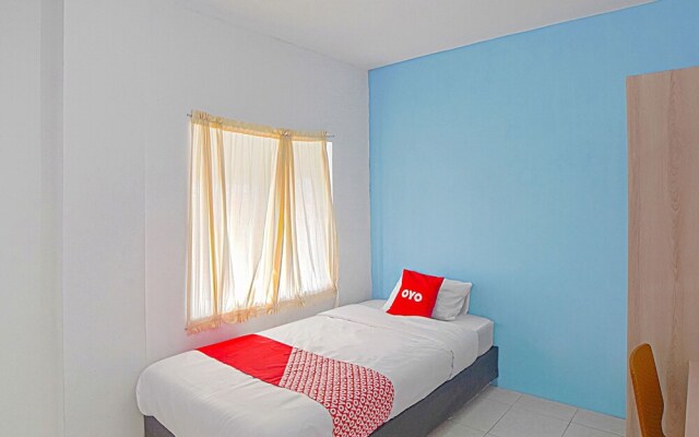 OYO 90637 Rumah Ni Karo