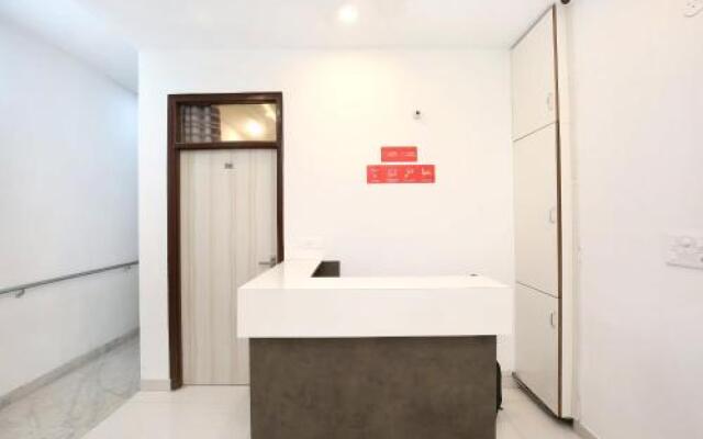 OYO 16948 Hotel Jp Palace