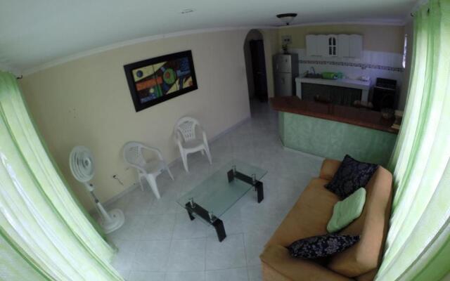 Zippy´s Sea View Apartments