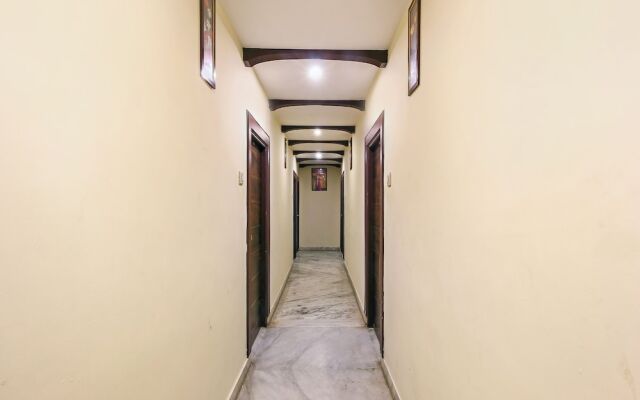 Hotel Pearl City by OYO Rooms