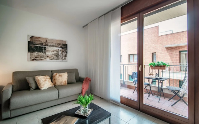 JOIVY Splendid Flat W/Terrace Near Lake Como