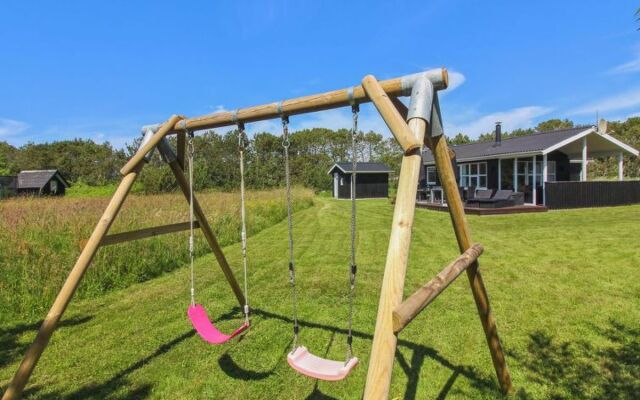 "Toni" - 650m from the sea in NW Jutland