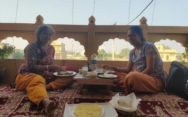 Urmila Guest House