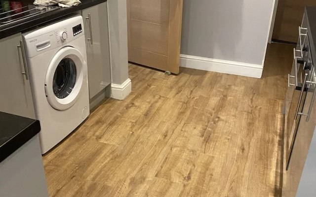 Large 3 bed House Sleep 10 Anfield Liverpool