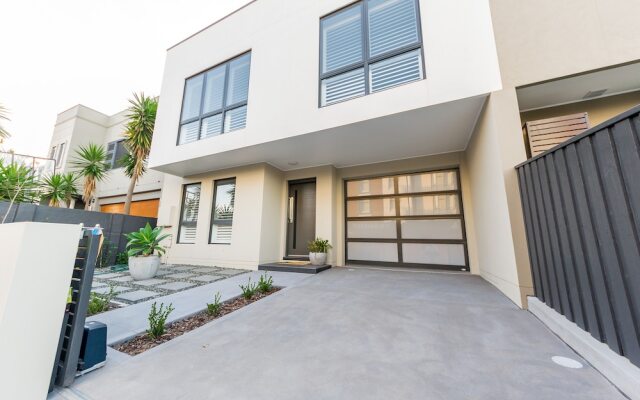 Sandcastle, 26a Winsor Street