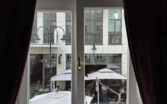 Vilnius street apartment