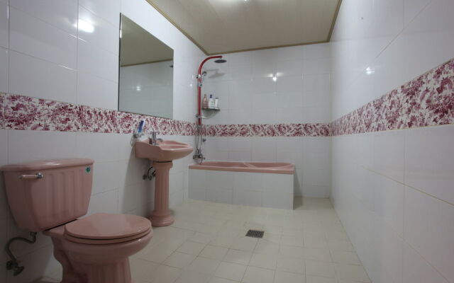 K.S Hotel