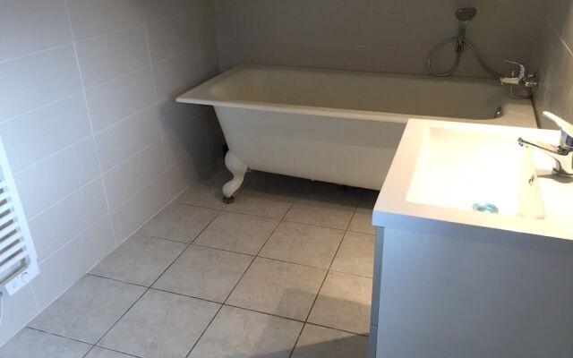 House With 4 Bedrooms in Agde, With Enclosed Garden and Wifi - 3 km Fr