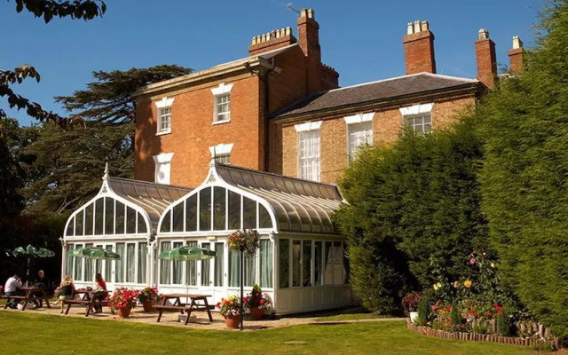 Glebe Hotel