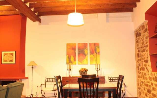 Holiday home in a pretty enclave (La Joya).