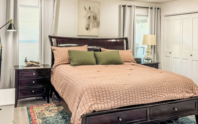 The Houston Oasis - Urban Luxury