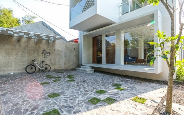Handar House by RedDoorz