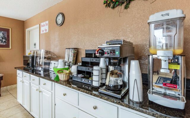 Rodeway Inn Prattville