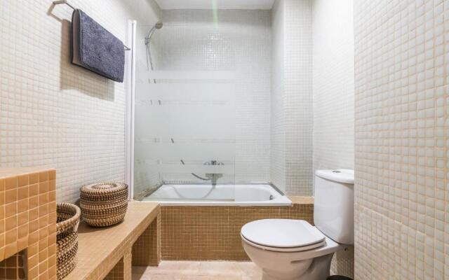 tuGuest Isabel la Catolica II Apartment