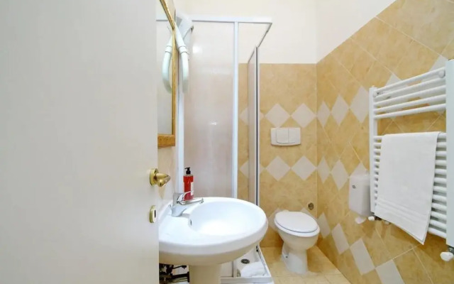 Lucky Holiday Rooms
