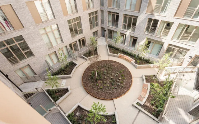 Platinum Apartments in Camden 9985