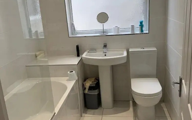 Cheapsleepz 49 Moscow Drive