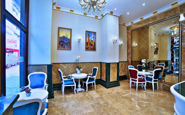 Glamour Hotel