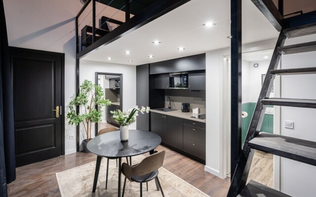 E41 Boutique Apartments by BQA