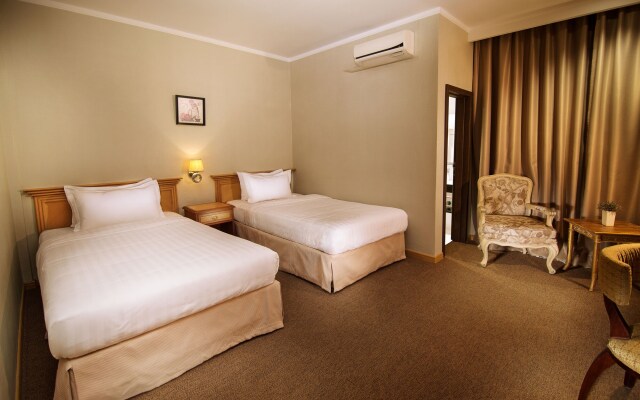 Menumbing Heritage Hotel