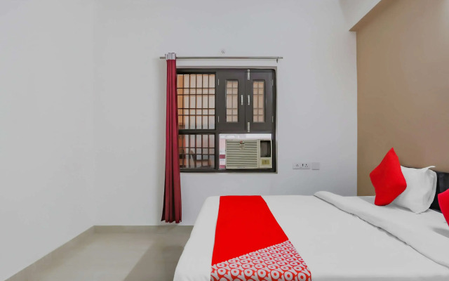 R P Residency by OYO Rooms